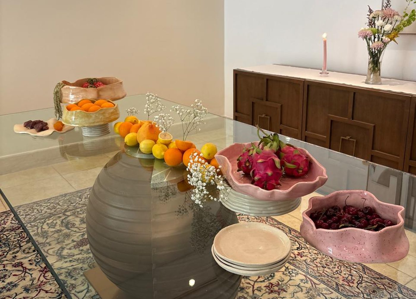 Sa7ne full tablescape with ceramic collection