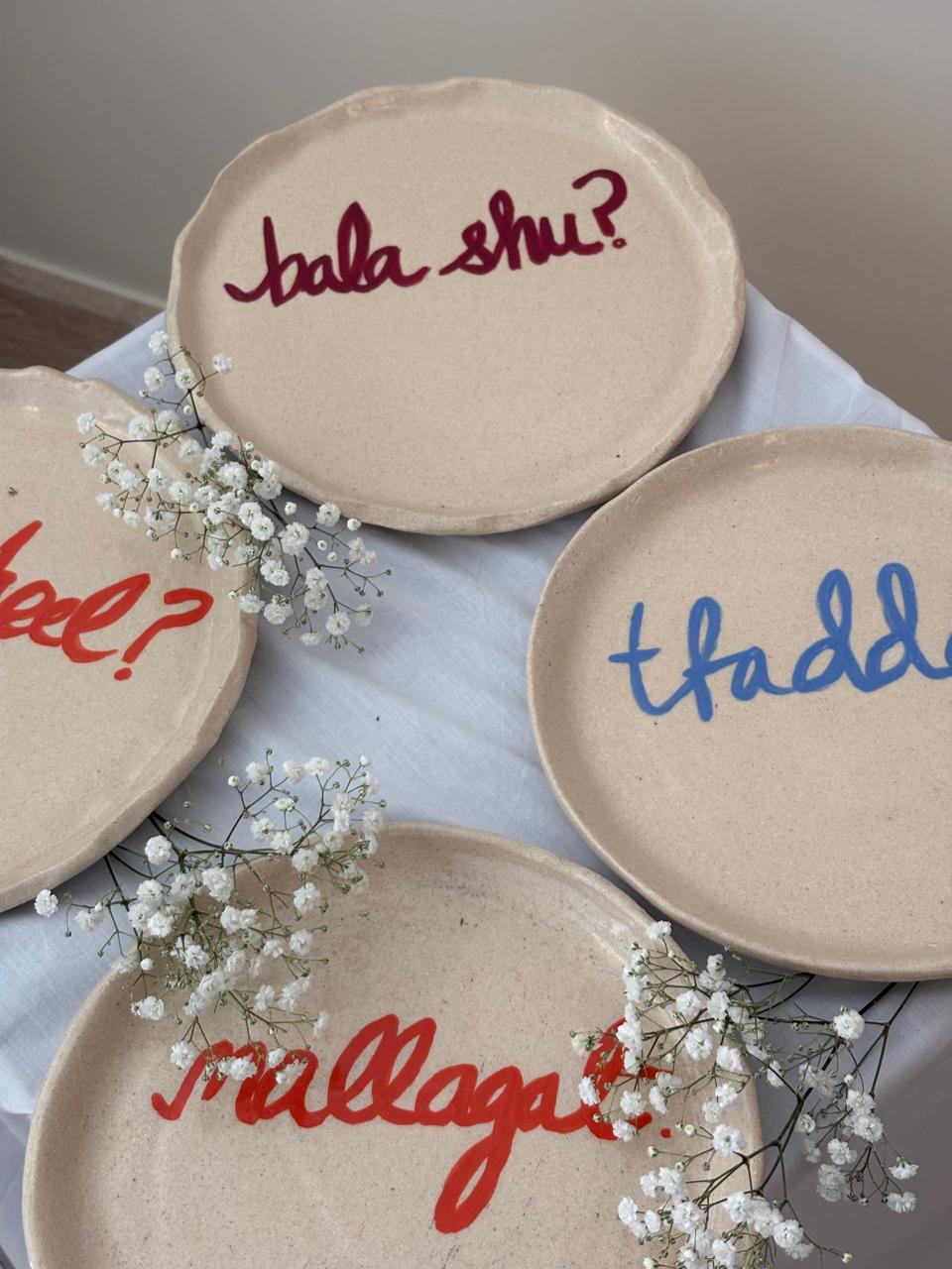 Personalised script plates in colour