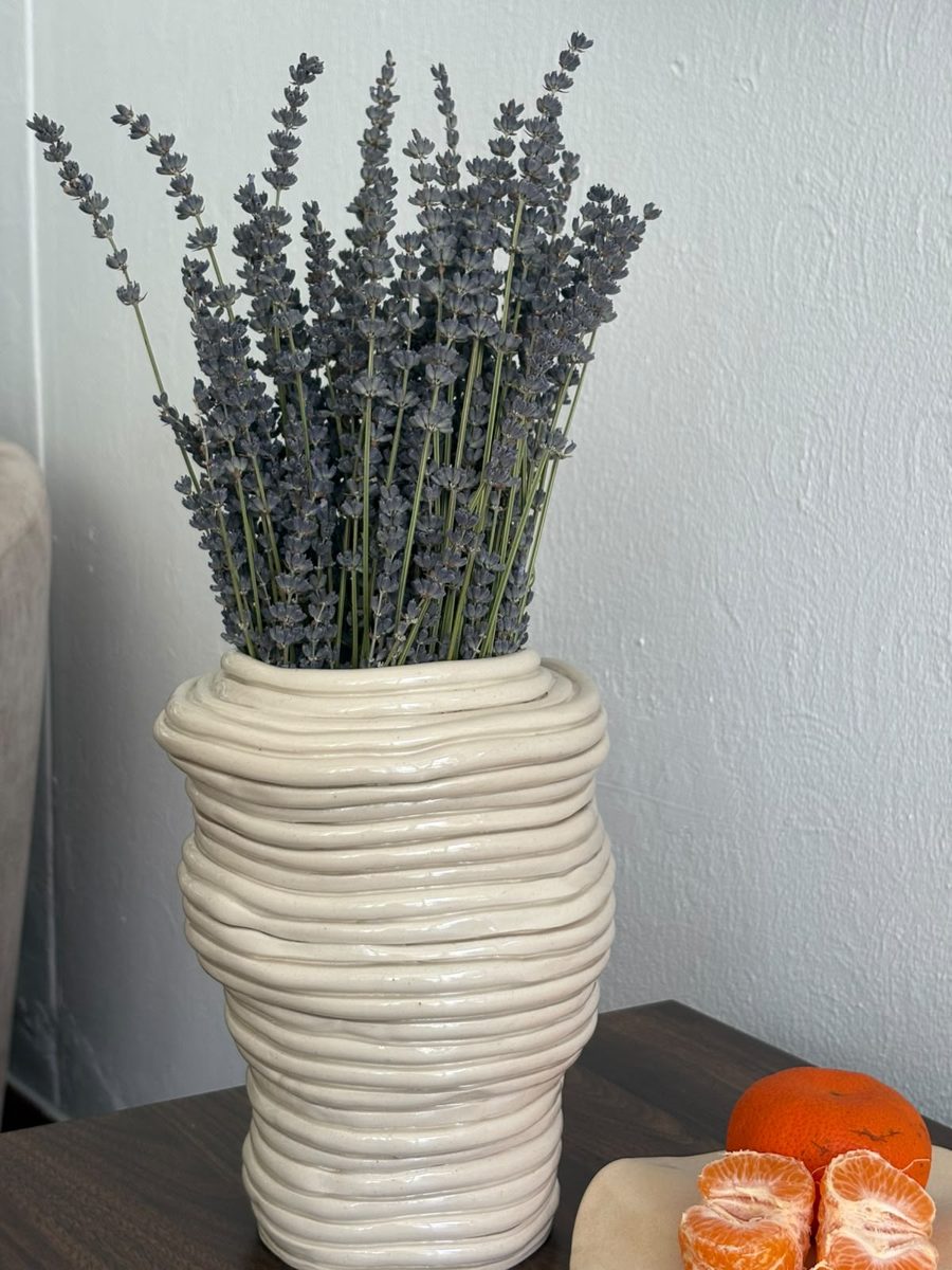 vase closeup